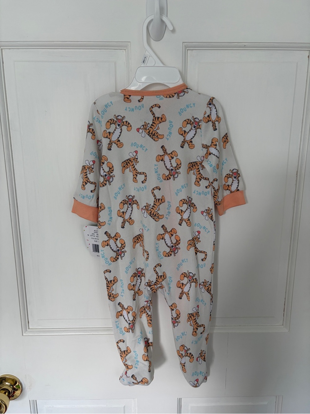 Disney Winnie the Pooh Tigger Baby Ultra Soft Sleep & Play - Picture 3 of 4